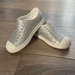 Native silver glitter shoes